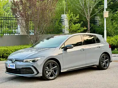Volkswagen Golf 2022