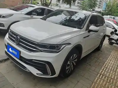 Volkswagen Tiguan L PHEV 2024