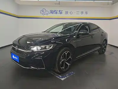 Volkswagen Passat 2024