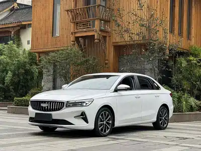 Geely Emgrand 2025