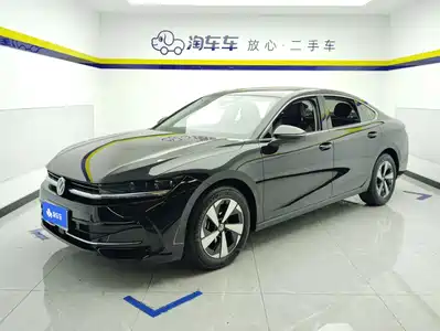 Volkswagen Magotan 2025