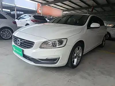 Volvo V60 2016