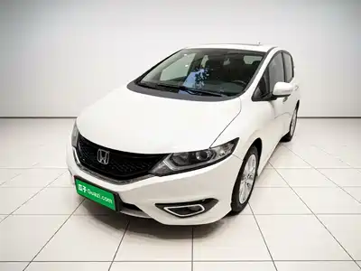 Honda Jade 2015
