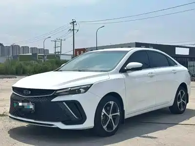 Geely Emgrand L 2022