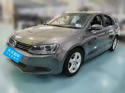 Volkswagen Sagitar 2013