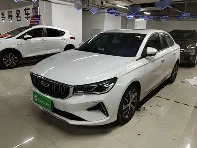 Geely Emgrand 2023
