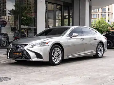 Lexus LS 2019
