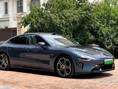 Xiaomi Auto SU7 2024