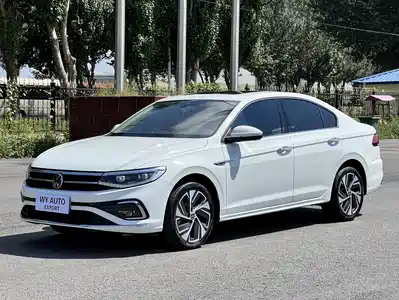 Volkswagen Bora 2023