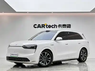 AITO Wenjie M7 2025