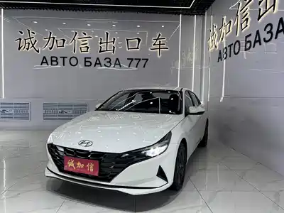 Hyundai Elantra 2024