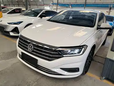 Volkswagen Sagitar 2019