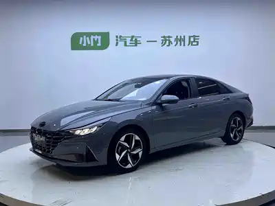 Hyundai Elantra 2022