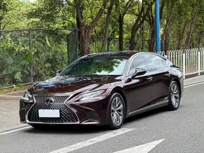 Lexus LS 2019