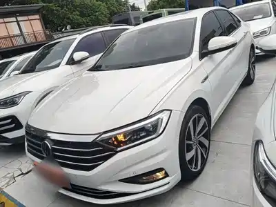 Volkswagen Sagitar 2021