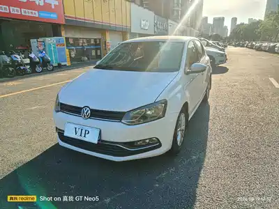 Volkswagen Polo 2015