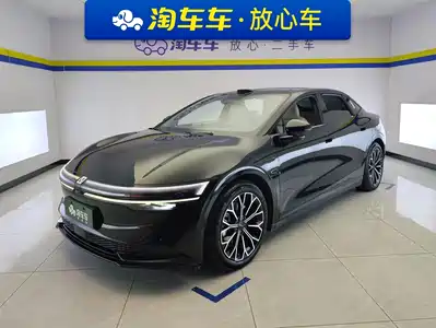 ZEEKR 007 2024