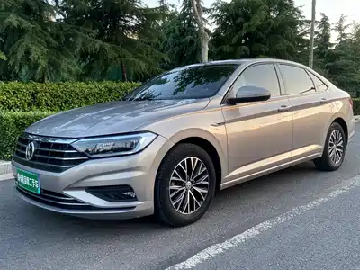 Volkswagen Sagitar 2020