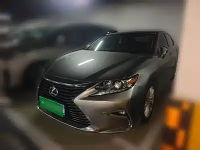 Lexus ES 2018