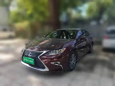 Lexus ES 2017