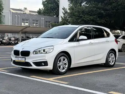 BMW 2 Series Touring 2017