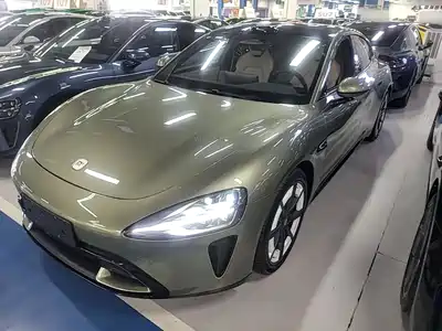 Xiaomi Auto SU7 2025