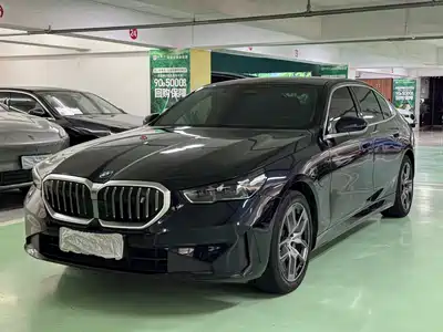 BMW i5 2024