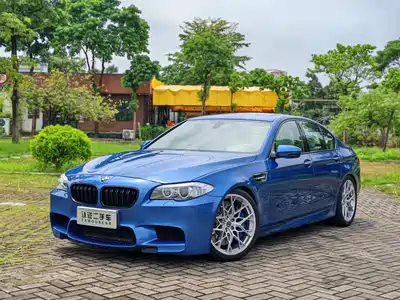 BMW M5 2012