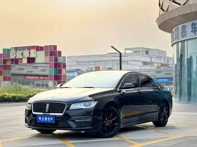 Lincoln MKZ 2021
