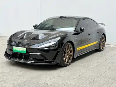 Xiaomi Auto SU7 Ultra 2025