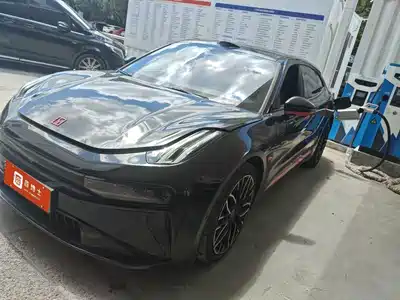 ZEEKR 001 2024