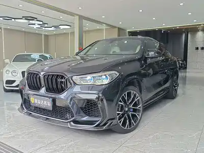 BMW X6 M 2022