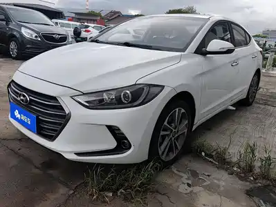 Hyundai Elantra 2018