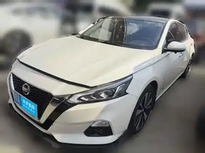 Nissan Teana 2022