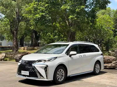 Toyota Granvia 2025