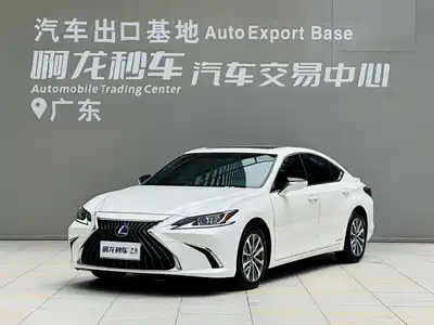 Lexus ES 2022