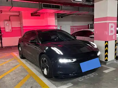 ZEEKR 001 2023