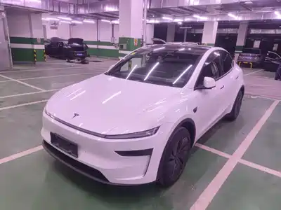 Tesla Model Y 2026