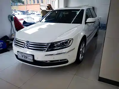 Volkswagen Phaeton 2013