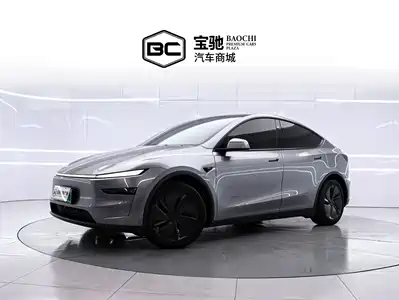 Tesla Model Y 2025