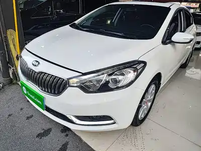 Kia K3 2015