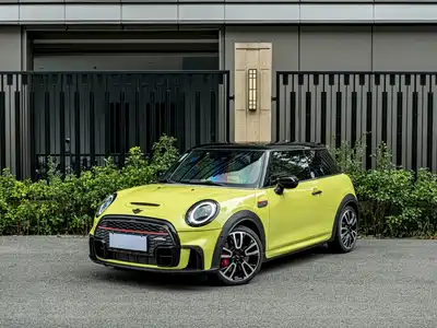 MINI JCW 2023
