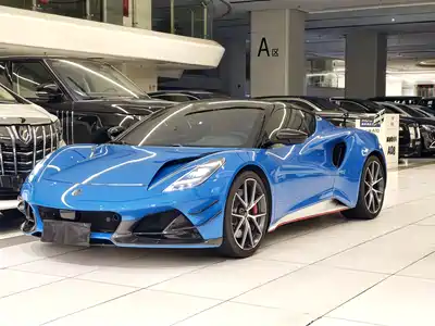 Lotus Cars EMIRA 2024
