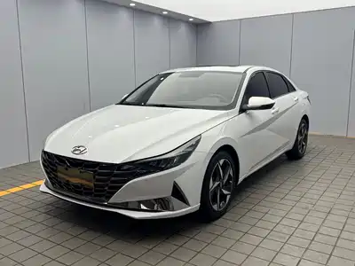 Hyundai Elantra 2023