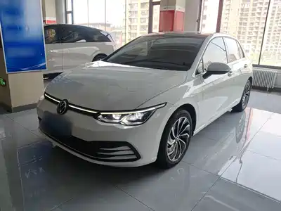 Volkswagen Golf 2022