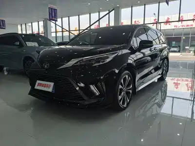 Toyota Granvia 2024