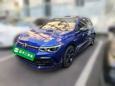 Volkswagen Golf 2021