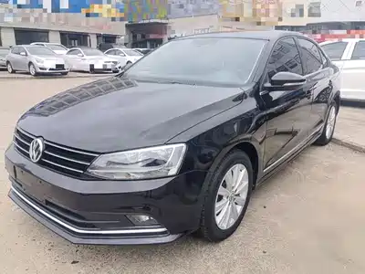 Volkswagen Sagitar 2016