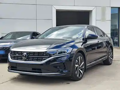 Volkswagen Passat 2023