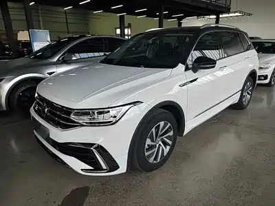 Volkswagen Tiguan L PHEV 2023